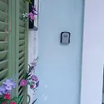 Efi's House פלורינה