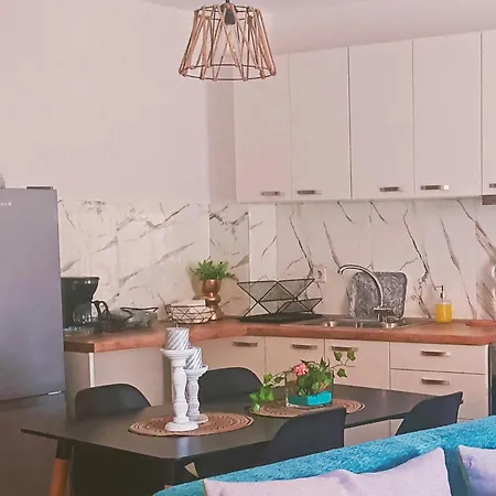 Efi's House 아파트