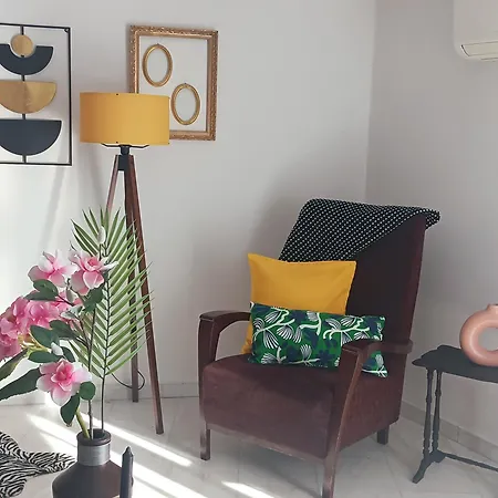 Efi's House Apartment *