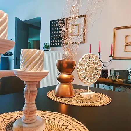 Efi's House * Florina