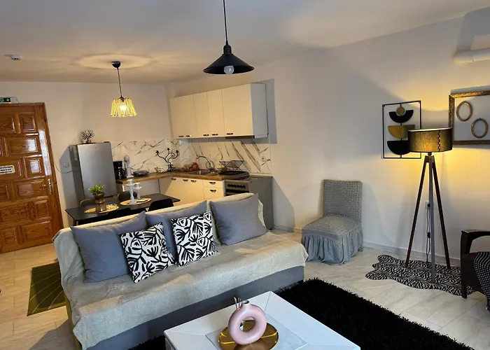 Efi's House Apartamento *